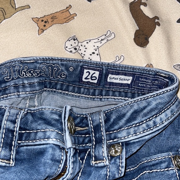 Miss Me Skinny Jeans - Picture 3 of 4